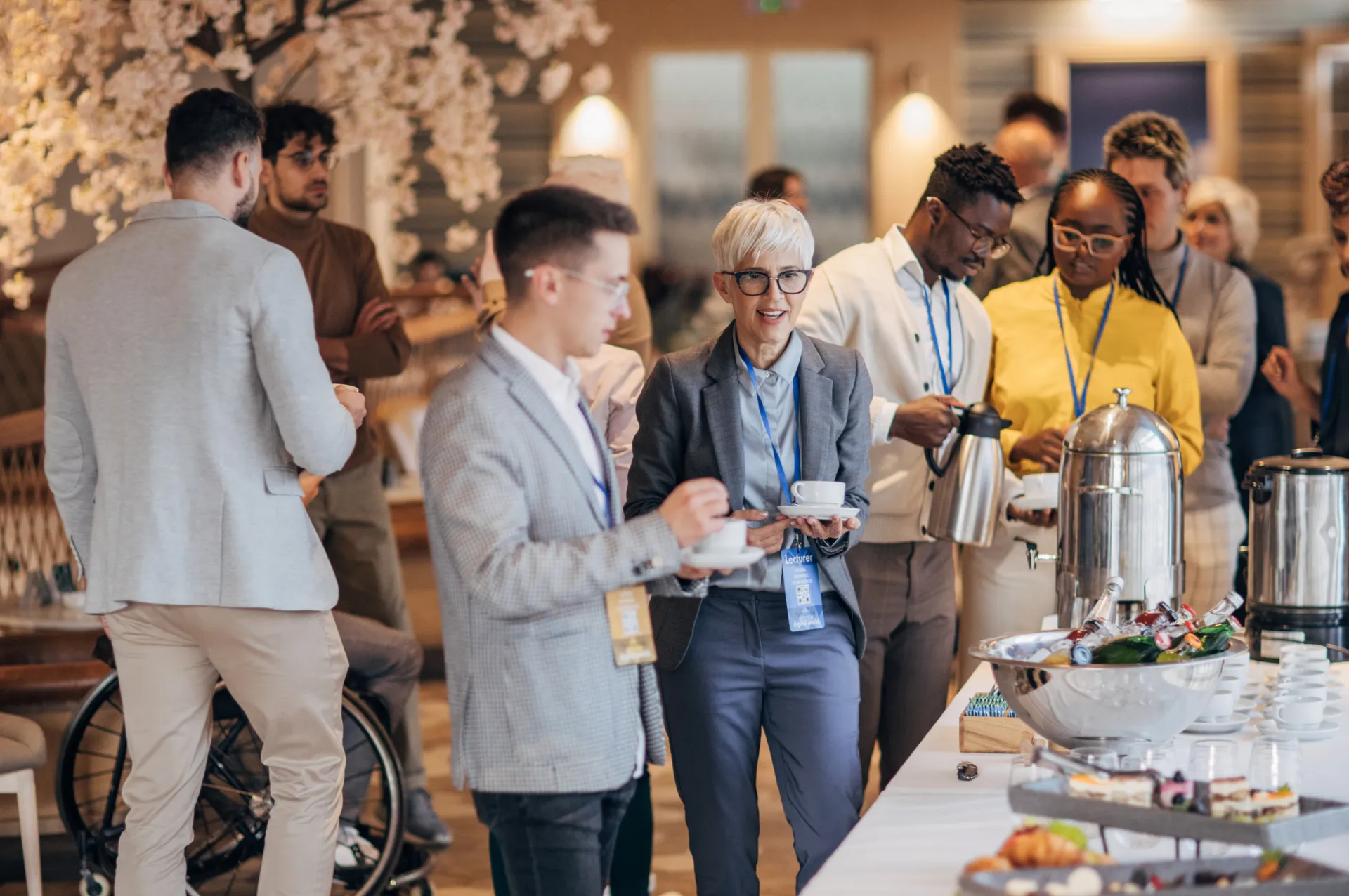 Menschen beim Business-Catering