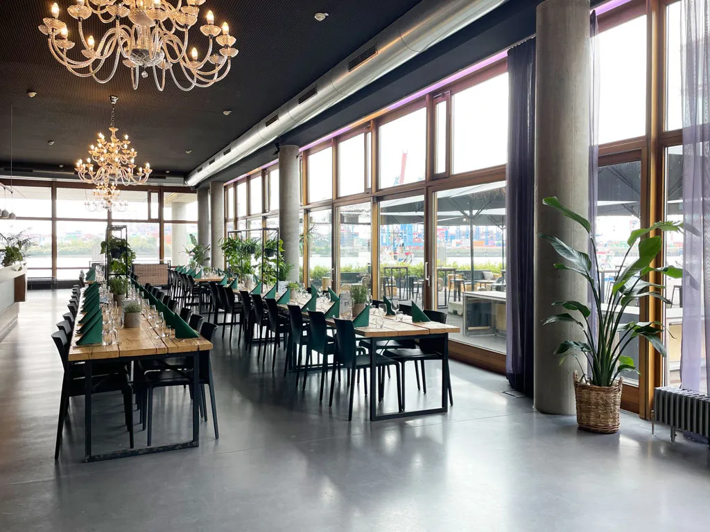 view eleven – Eventlocation an der Elbe