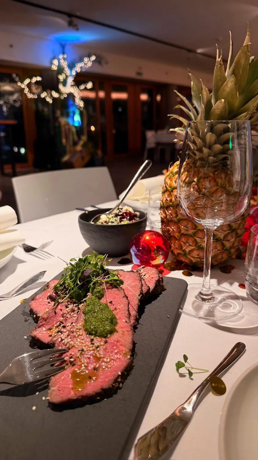 Kunstvolle Dessert- und Menü-Kreationen des Hochzeits-Caterings